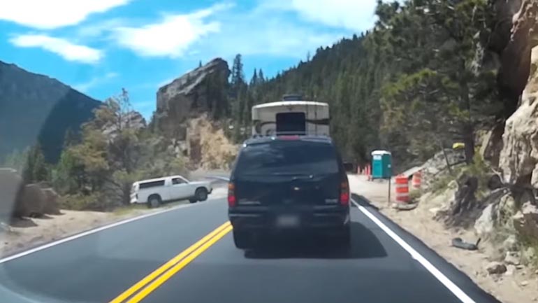 Αυτά παθαίνεις αν δεν τραβήξεις το χειρόφρενο!